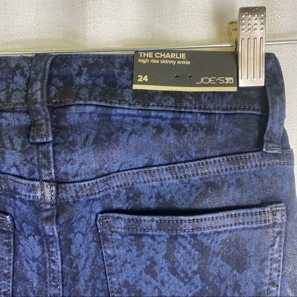 Joe's Jeans The Charlie Black & Blue Snake skin Ankle Skinny Jeans Size 24 🆕 - Picture 13 of 16